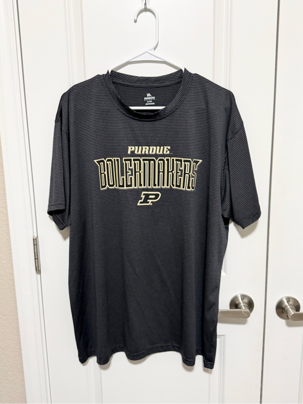Purdue Boilermakers Men’s size XL athletic short sleeve shirt